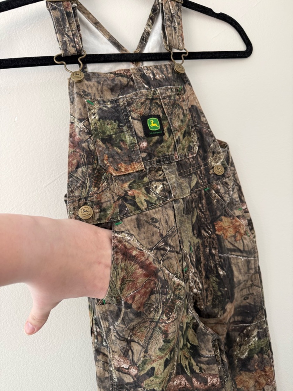 John Deere Camo Kids Toddler Boys 4T One-Piece Overalls in Brown & Green - Picture 8 of 9